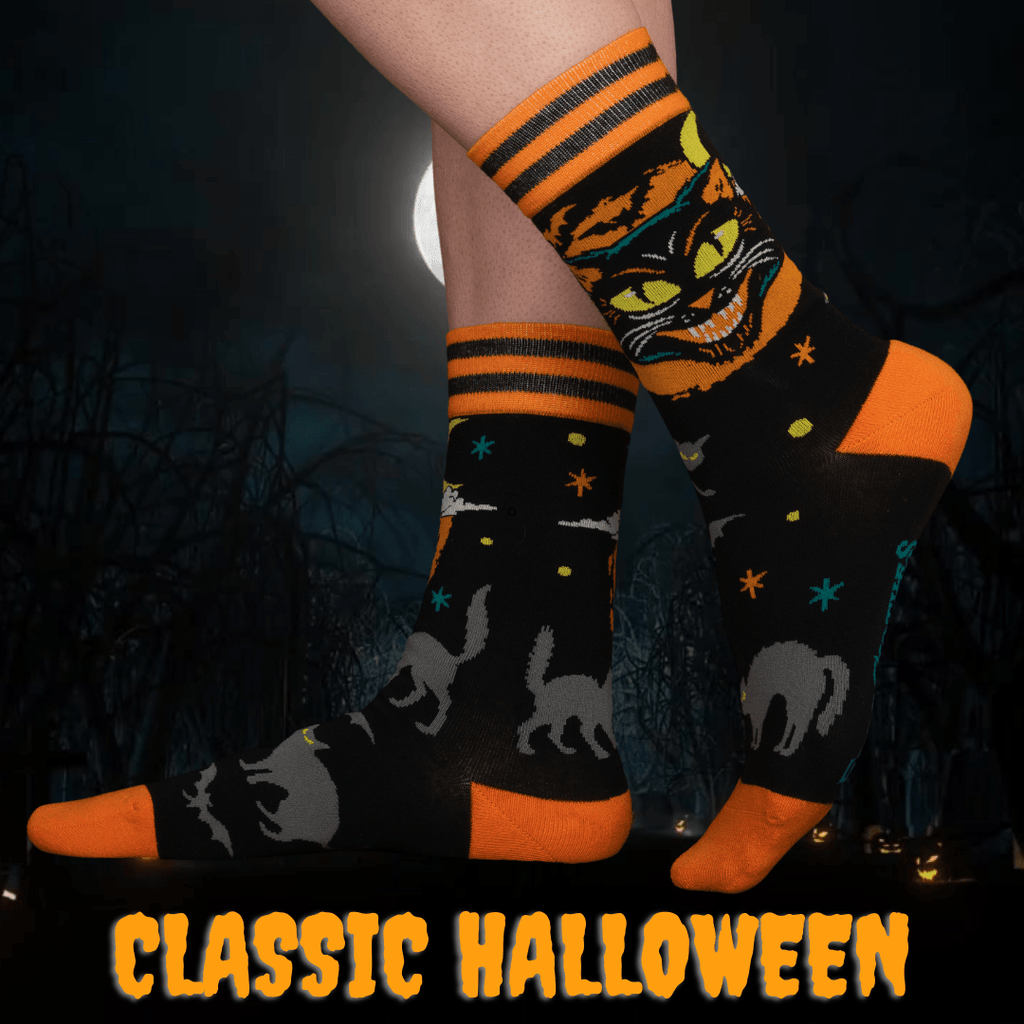 Vintage Black Cat Crew Socks - ResirWrecked Costumes