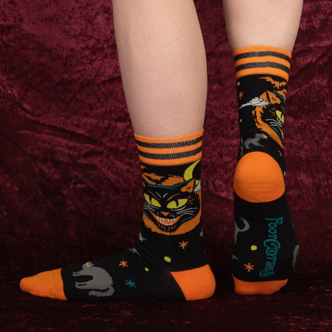 Vintage Black Cat Crew Socks - ResirWrecked Costumes