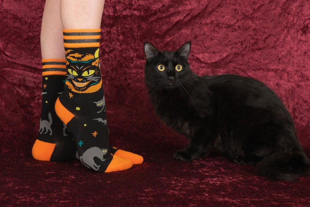 Vintage Black Cat Crew Socks - ResirWrecked Costumes
