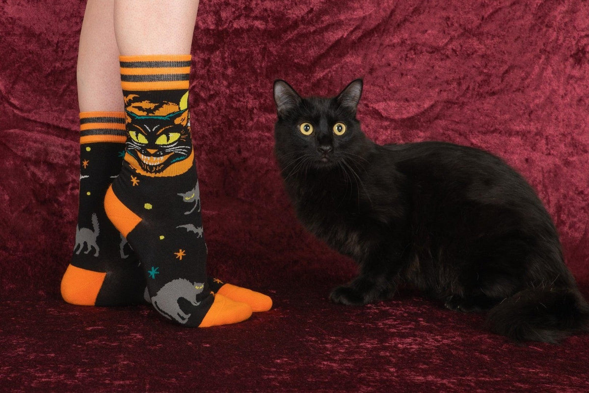 Vintage Black Cat Crew Socks - ResirWrecked Costumes