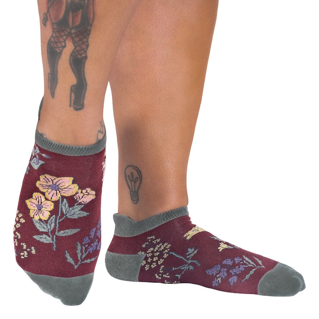 Baneful Botany ankle socks.
