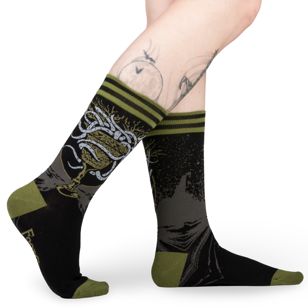 Chalice ov Serpents crew socks.