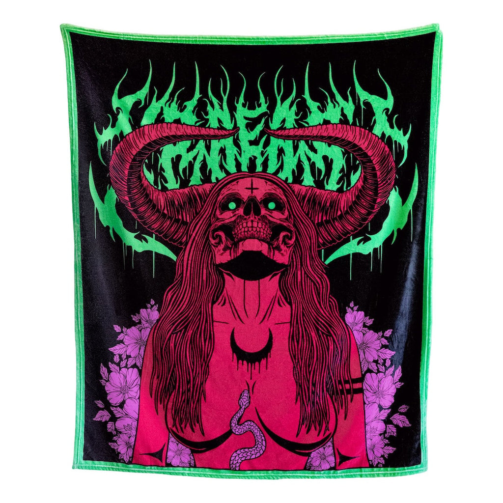 XRAEART Sleep Tight plush blanket.