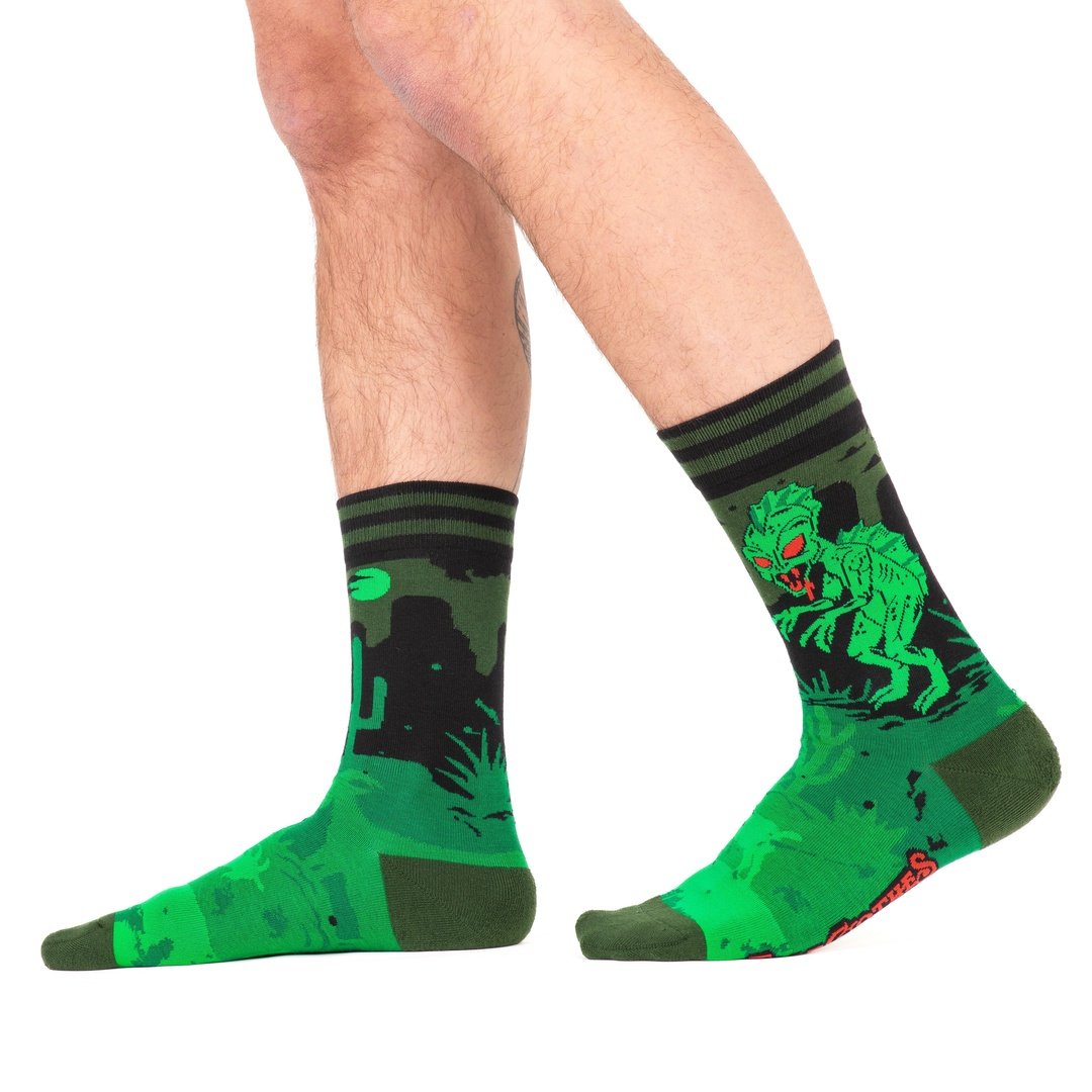 El Chupacabra crew socks.